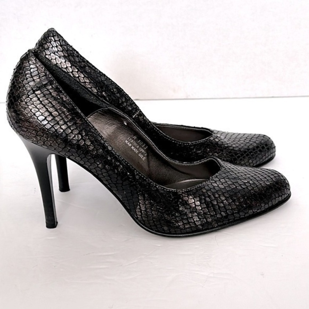 Carisma made in Italy Black Snake Print Heels 6.5